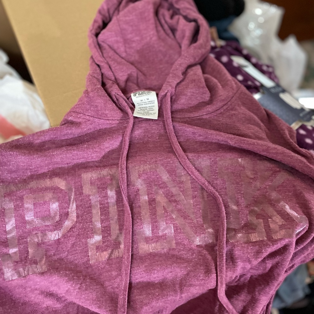 Victoria’s Secret PINK hooded long sleeved t shirt